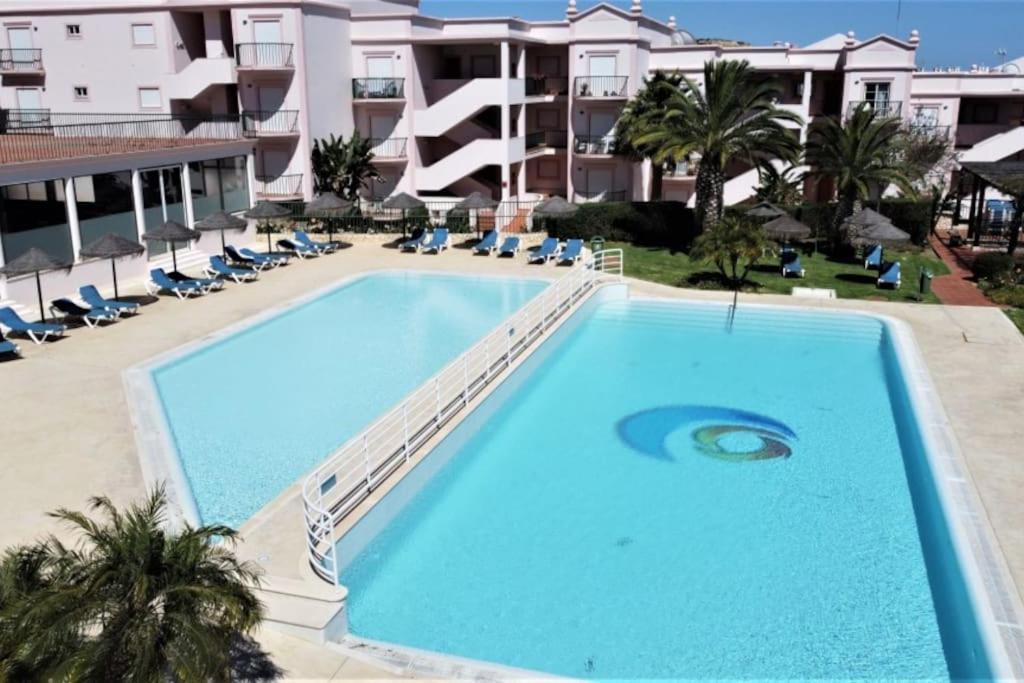 Appartement Willy St. James Luz Praia Da Luz Exterior foto